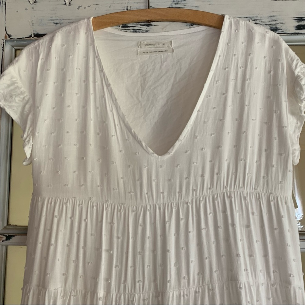 Urban outfitters tiered clip dot rayon flowy dress - Picture 7 of 7